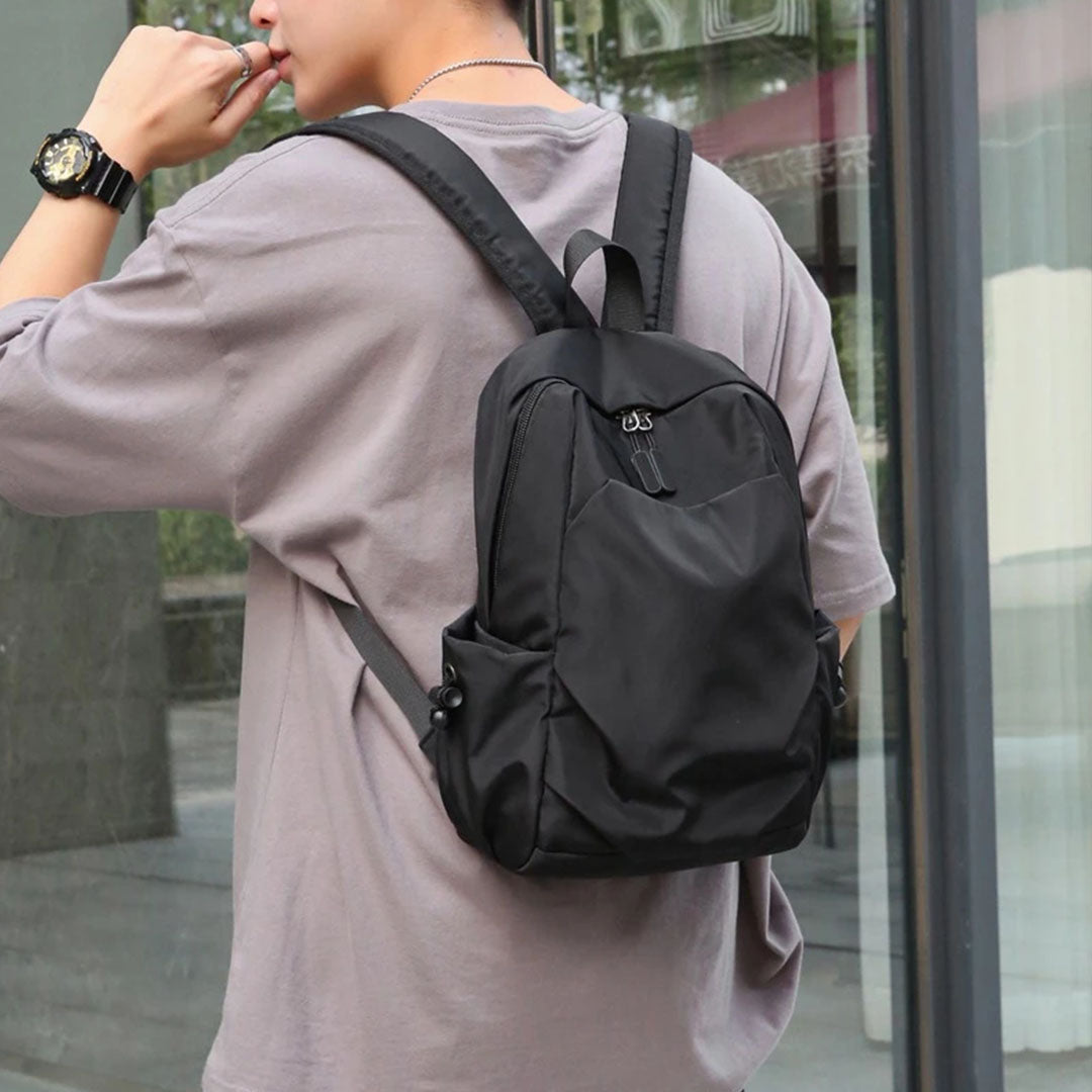 Petit-Sac-a-dos-noir-Packlet