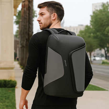 Sac-a-dos-homme-ordinateur-portable-Informis