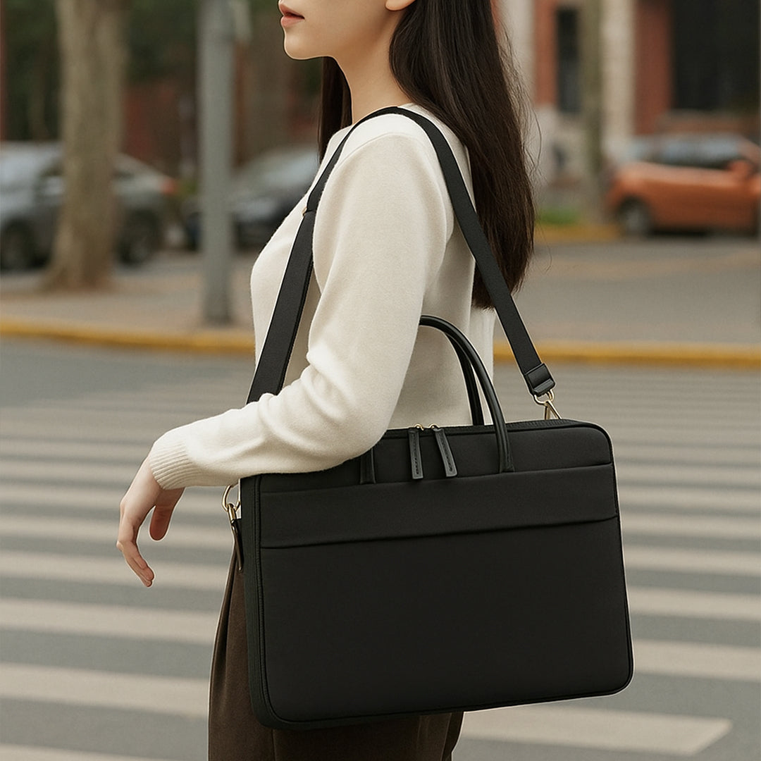 Sac-ordinateur-Femme-noir-Informis